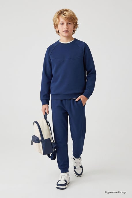 Conjunto deportivo juvenil - Image 2