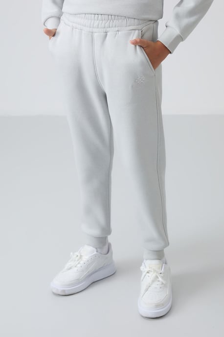 Conjunto deportivo infantil - Image 6