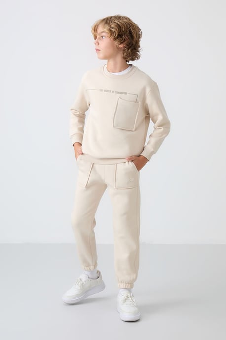 Conjunto deportivo juvenil - Image 4