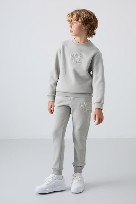 Conjunto deportivo juvenil - Image 2