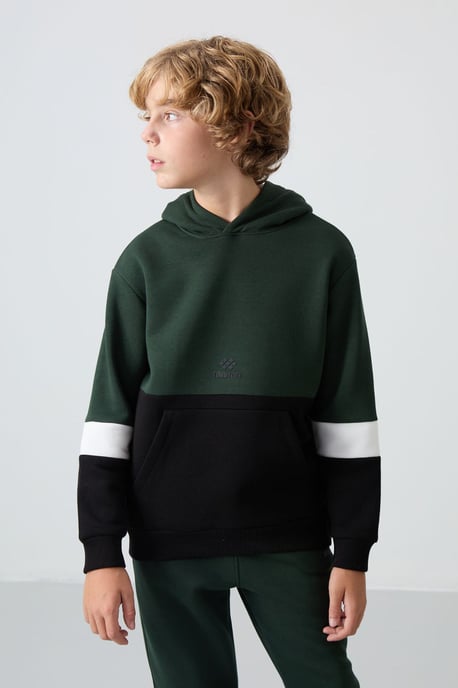 Conjunto deportivo juvenil - Image 2