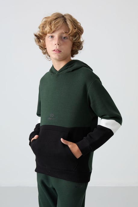 Conjunto deportivo juvenil - Image 6