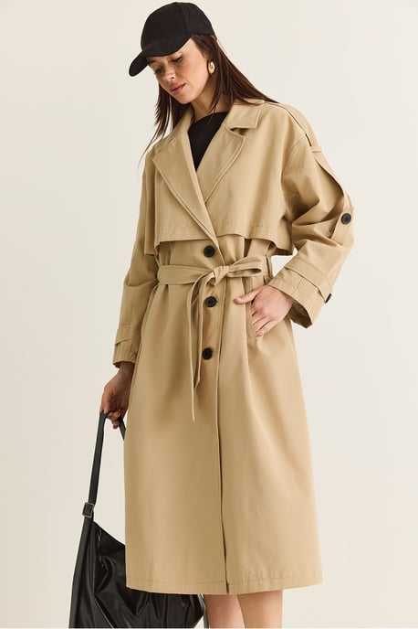 Gabardina de mujer - Image 6
