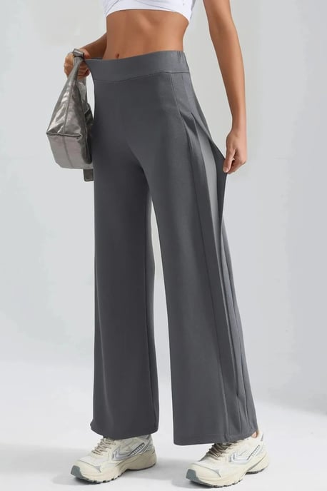 Lady Berşan Pantalón de chándal para mujer - Image 2
