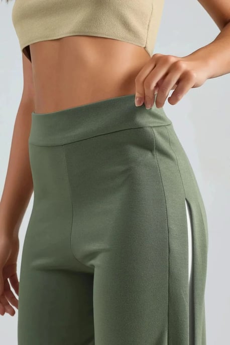 Lady Berşan Pantalón de chándal para mujer - Image 5