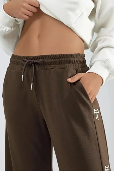 Lady Berşan Pantalón de chándal para mujer - Image 4