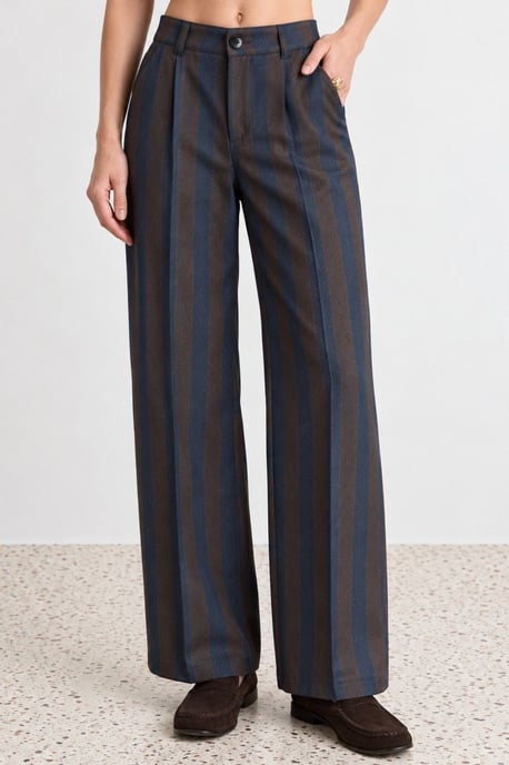 Pantalón de pierna recta a rayas - Image 3