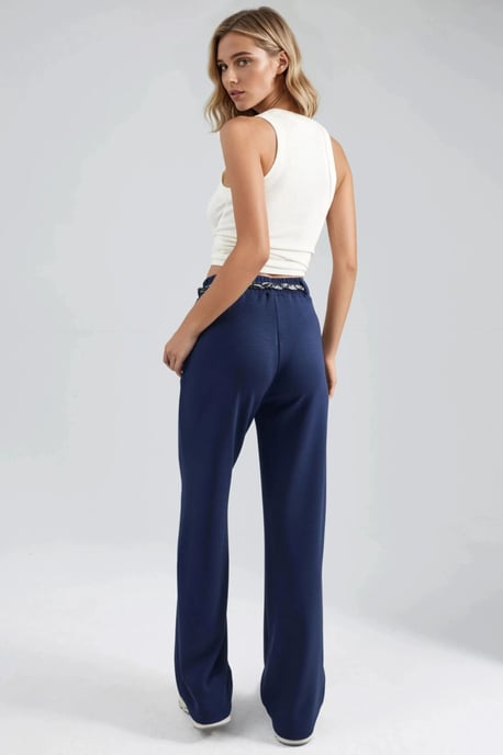 Pantalón de chándal recto para mujer - Image 4