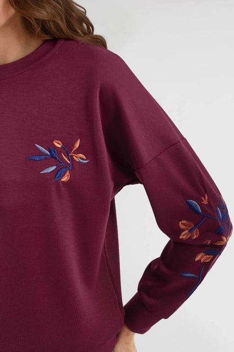 Sudadera de mujer con cuello redondo - Image 6