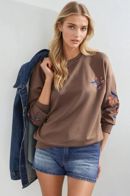 Sudadera de mujer con cuello redondo - Image 1