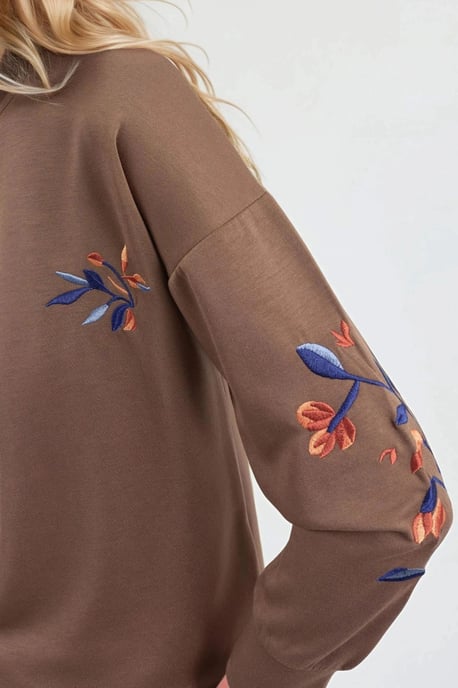 Sudadera de mujer con cuello redondo - Image 5