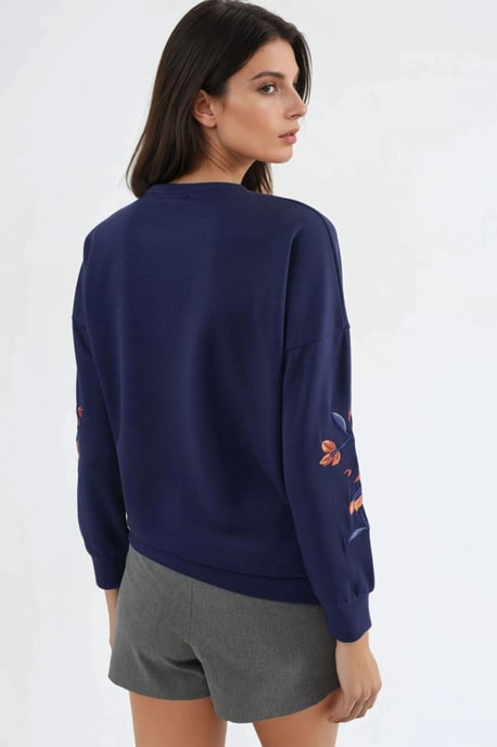 Sudadera de mujer con cuello redondo - Image 3