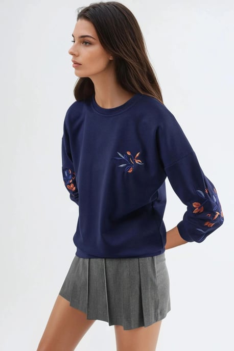 Sudadera de mujer con cuello redondo - Image 4