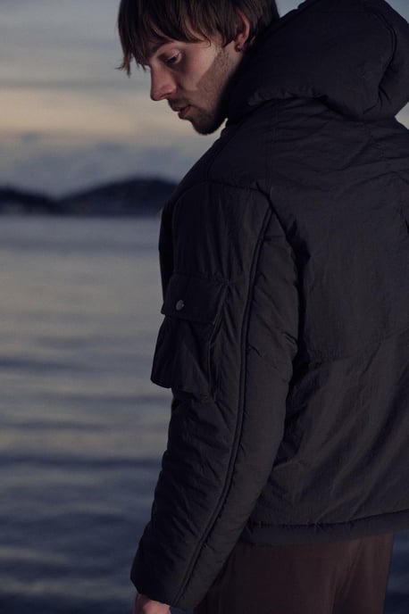 Giesto Abrigo acolchado de plumón para hombre - Image 6