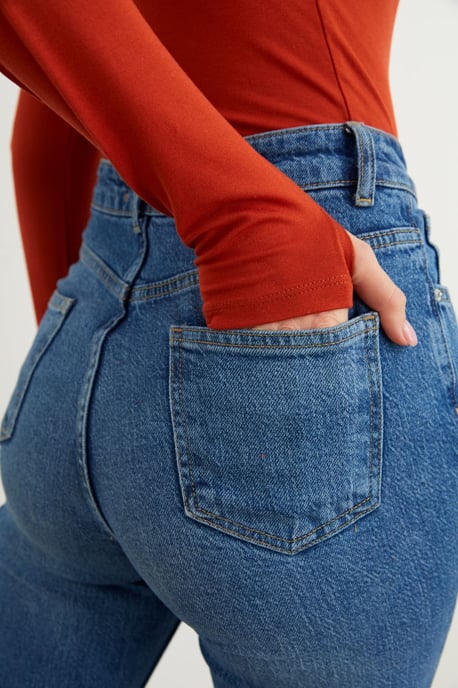 Bipantolon Body de mujer de corte slim con cuello alto bajo - Image 4