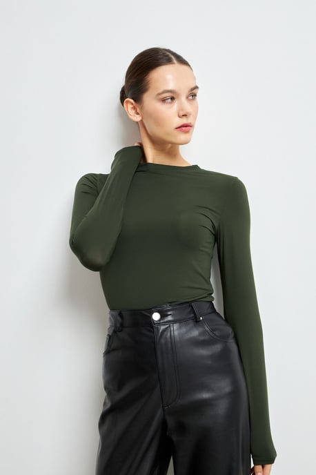 Bipantolon Blusa de mujer Slim Fit con cuello redondo - Image 2