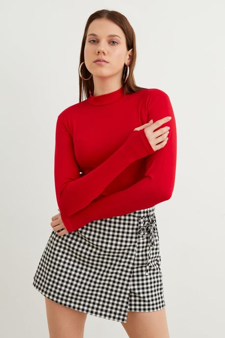 Bipantolon Body de mujer ajustado con medio cuello alto - Image 4