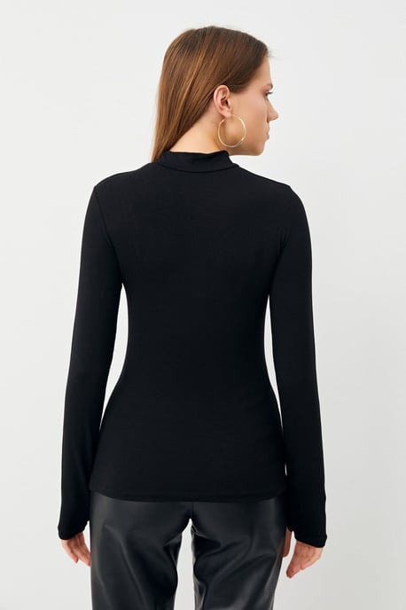 Bipantolon Body de mujer ajustado con medio cuello vuelto - Image 3
