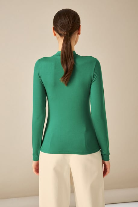 Bipantolon Body de mujer ajustado con medio cuello vuelto - Image 3