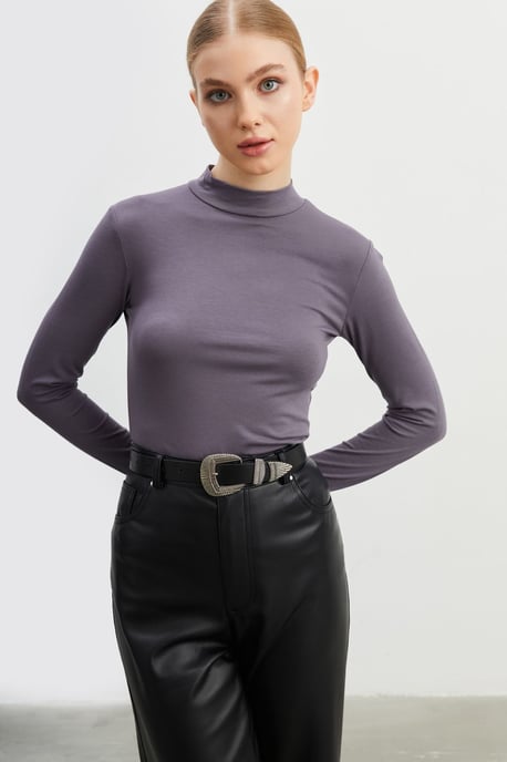 Bipantolon Body de mujer de corte ajustado con cuello semialto - Image 2
