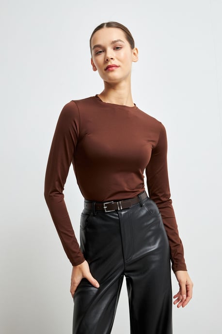 Bipantolon Blusa de mujer de corte slim con cuello redondo - Image 3