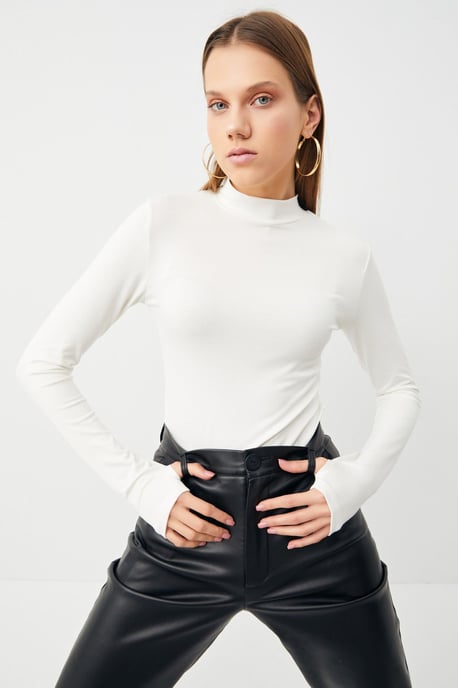 Bipantolon Pack de 3 bodis de mujer de corte slim con cuello vuelto medio - Image 4
