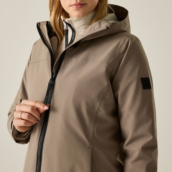 Regatta Chaqueta Denbury 3 en 1 para mujer (Moca/Vainilla claro) - Image 6