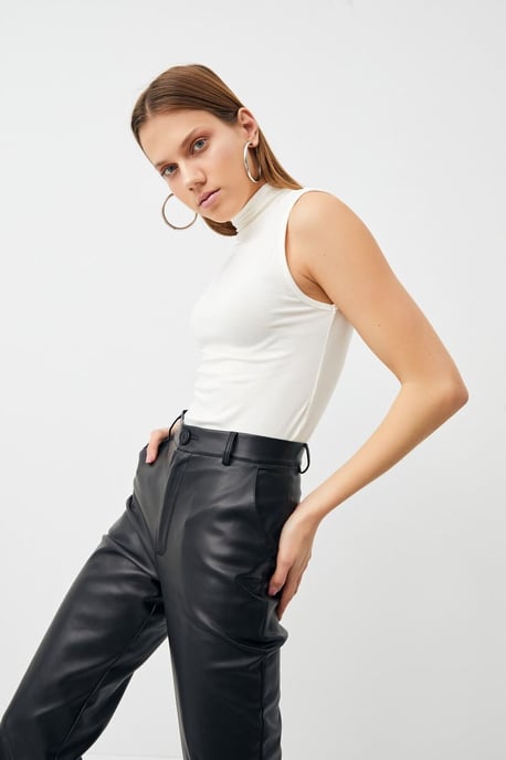 Bipantolon Blusa de mujer sin mangas con cuello alto corto - Image 2