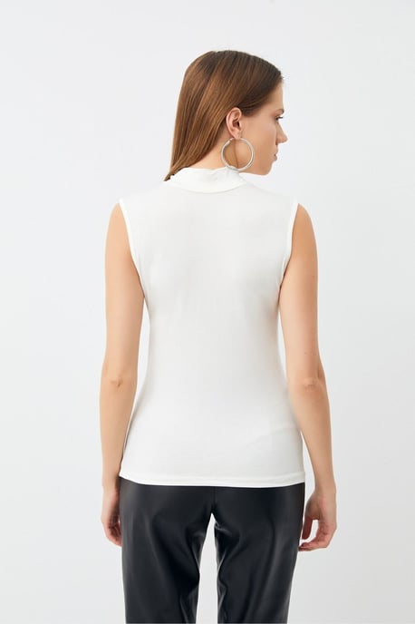 Bipantolon Blusa de mujer sin mangas con cuello alto corto - Image 3