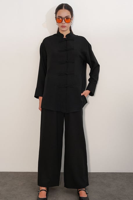 Conjunto de 2 piezas de camisa oversize y pantalón - Image 3