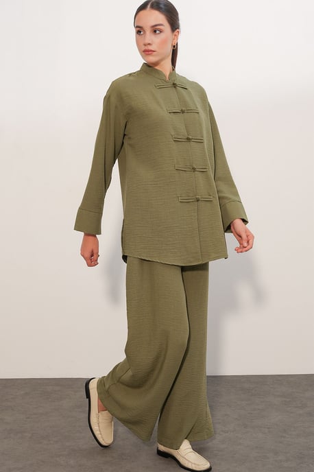 Conjunto de camisa oversize y pantalón de 2 piezas - Image 3