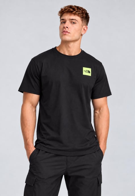 The North Face Camiseta de hombre Multi Location Globe Negra - Image 5