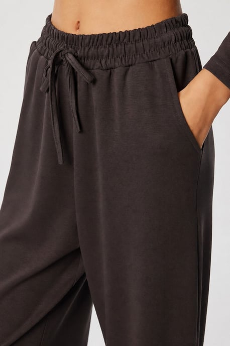 Conjunto de dos piezas de pierna ancha con blusa de cuello redondo - Image 6