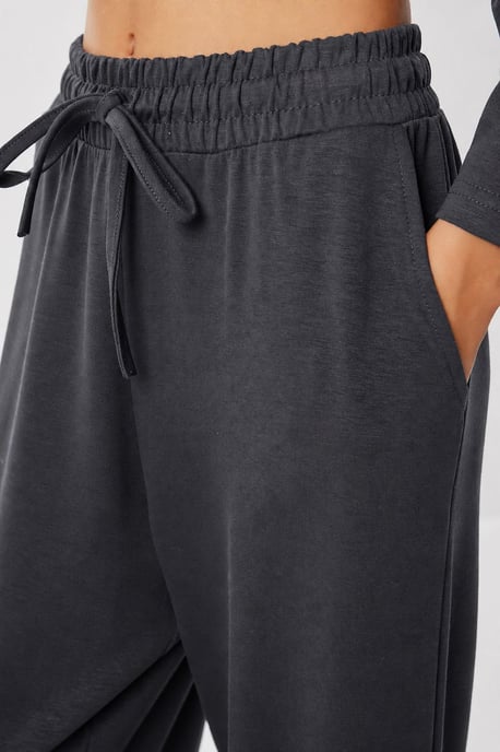 Conjunto de dos piezas de pierna ancha con blusa de cuello redondo - Image 6