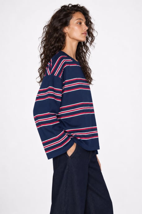 Bipantolon Sudadera oversize de mujer a rayas con cuello redondo - Image 2
