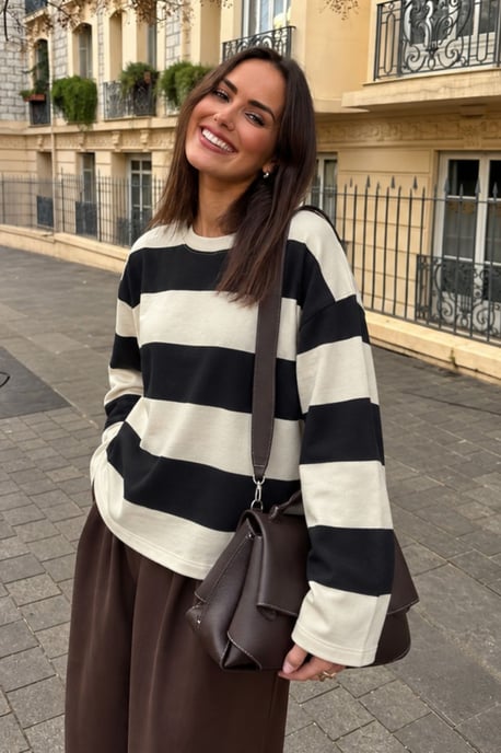 Bipantolon Sudadera de mujer oversize a rayas con cuello redondo - Image 1