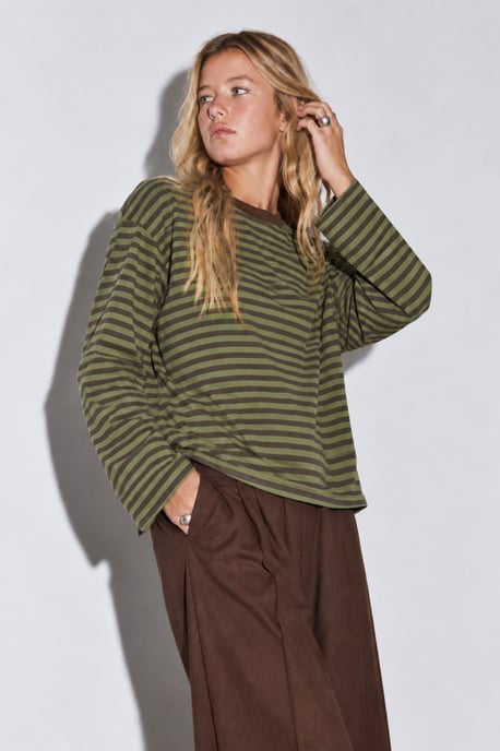 Bipantolon Sudadera oversize de mujer a rayas con cuello redondo - Image 1