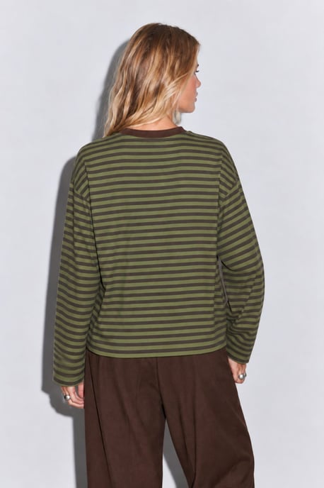 Bipantolon Sudadera oversize de mujer a rayas con cuello redondo - Image 3