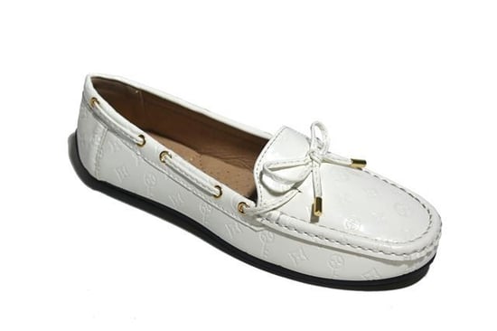 Forever Luxe Dani zapatos sin cordones de mujer - Image 1