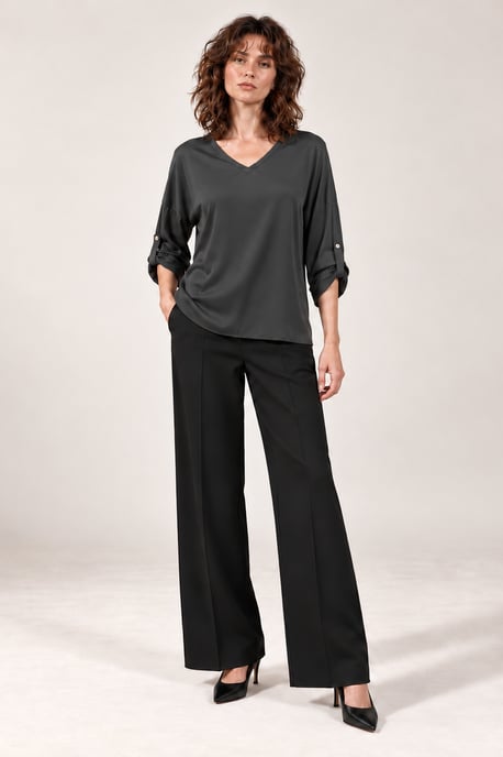 Blusa de satén con cuello de pico Gris carbón - Image 3