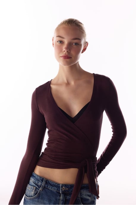 Blusa de cachemir de manga larga envolvente - Image 4