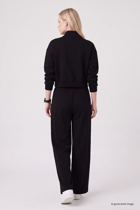 Conjunto deportivo - Image 5
