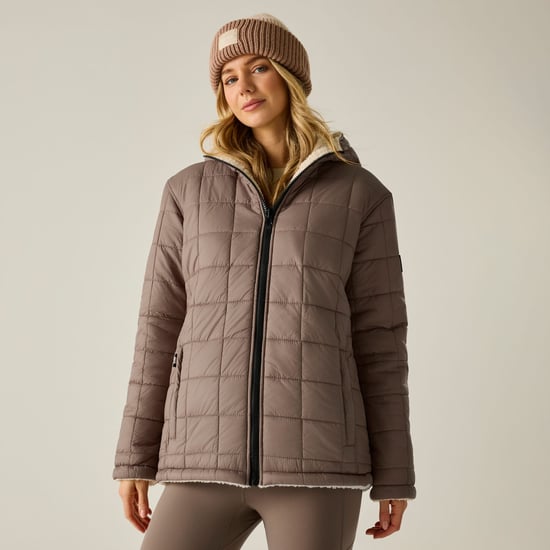 Regatta Chaqueta acolchada reversible para mujer Frankie (Moca/Vainilla clara) - Image 4