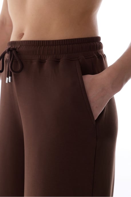 Shorts culotte de punto oversize de tiro medio - Image 4