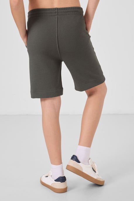 Pantalón corto de punto Regular Fit - Image 5