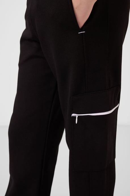 Conjunto de chándal de manga corta y cuello redondo - Image 4