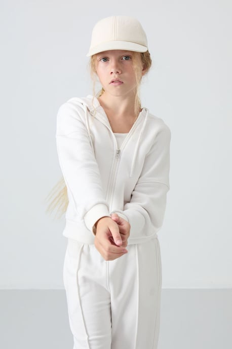 Chándal de sudadera con capucha y pantalón - Image 5