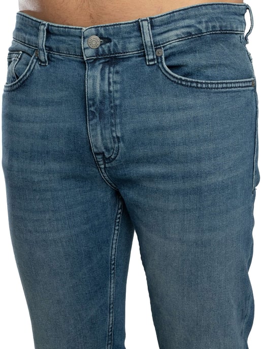 Vaqueros esenciales Boss para hombre - Image 5