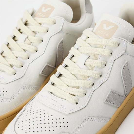 Veja VEJA Bastle Zapatillas deportivas de piel de corte para mujer en Blanco/Gris - Image 4