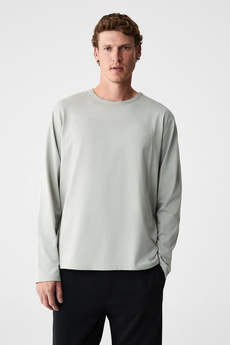 Camiseta de canalé de manga larga y cuello redondo - Image 1